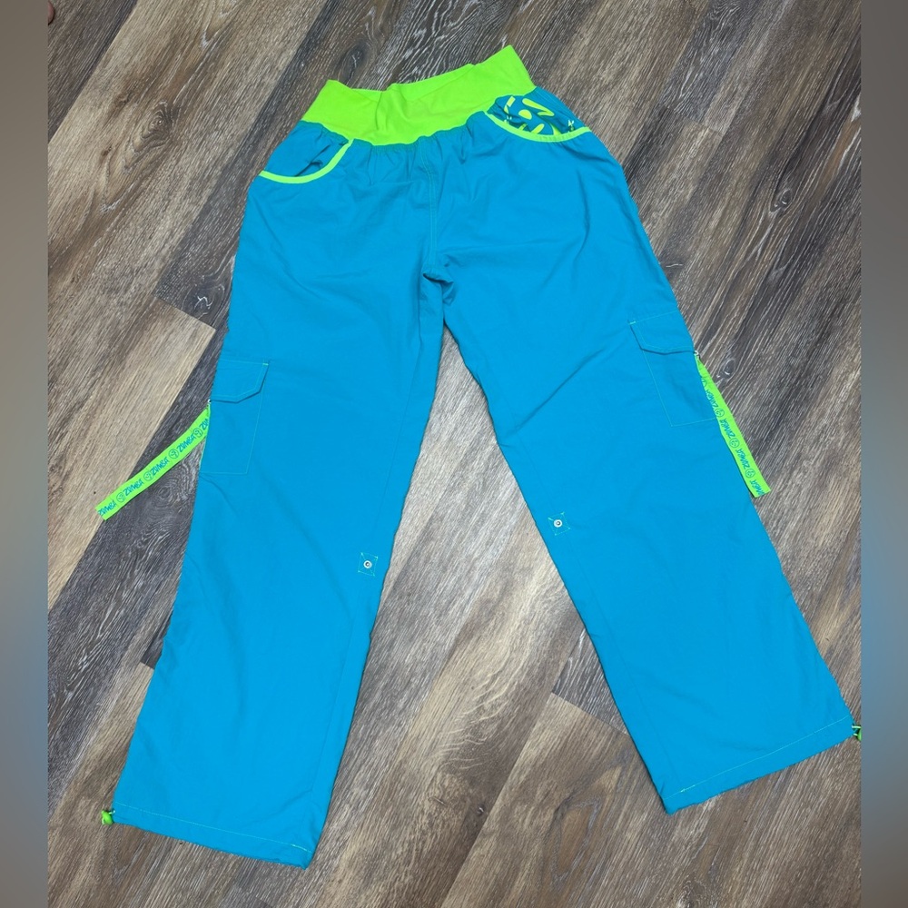 Zumba Electro Cargo Pants Capris Waterfall Blue Size XXL Exercise